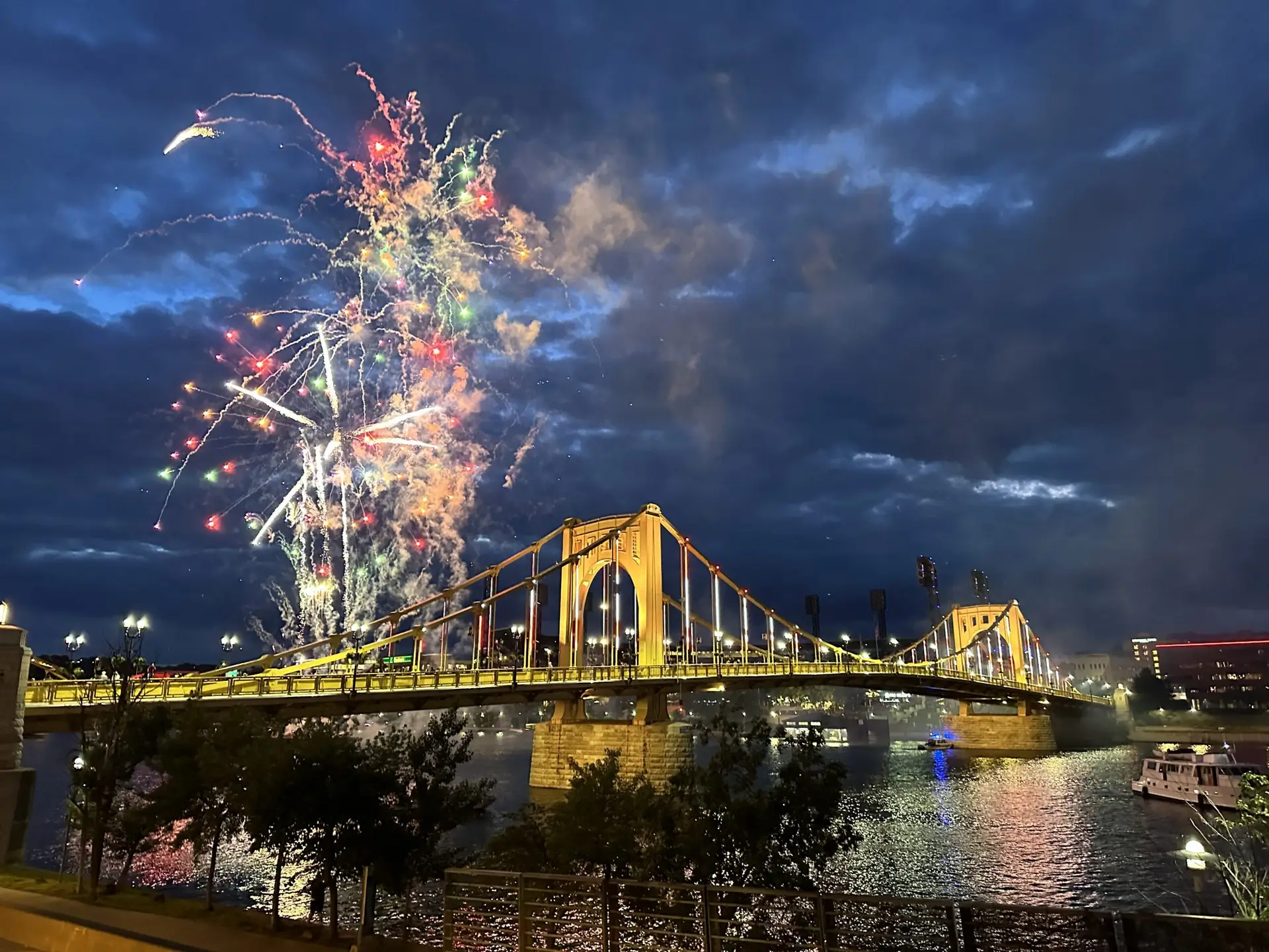 Roberto Clemente (Sixth Street) Bridge