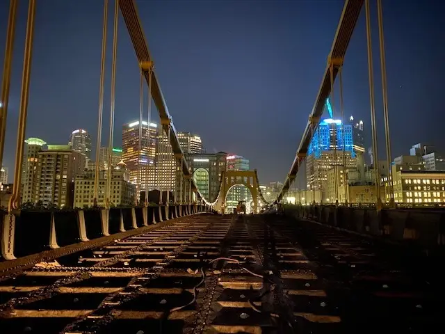 Roberto Clemente (Sixth Street) Bridge